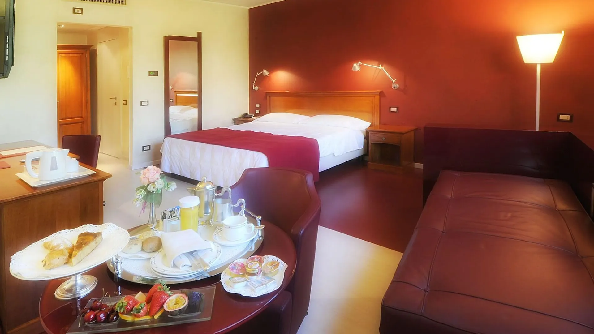 Art Hotel Navigli Milan 4*,