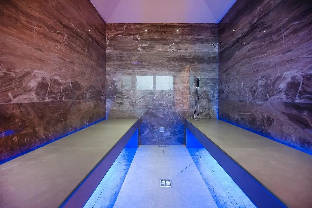 ****  Art Hotel Navigli Milan Italy